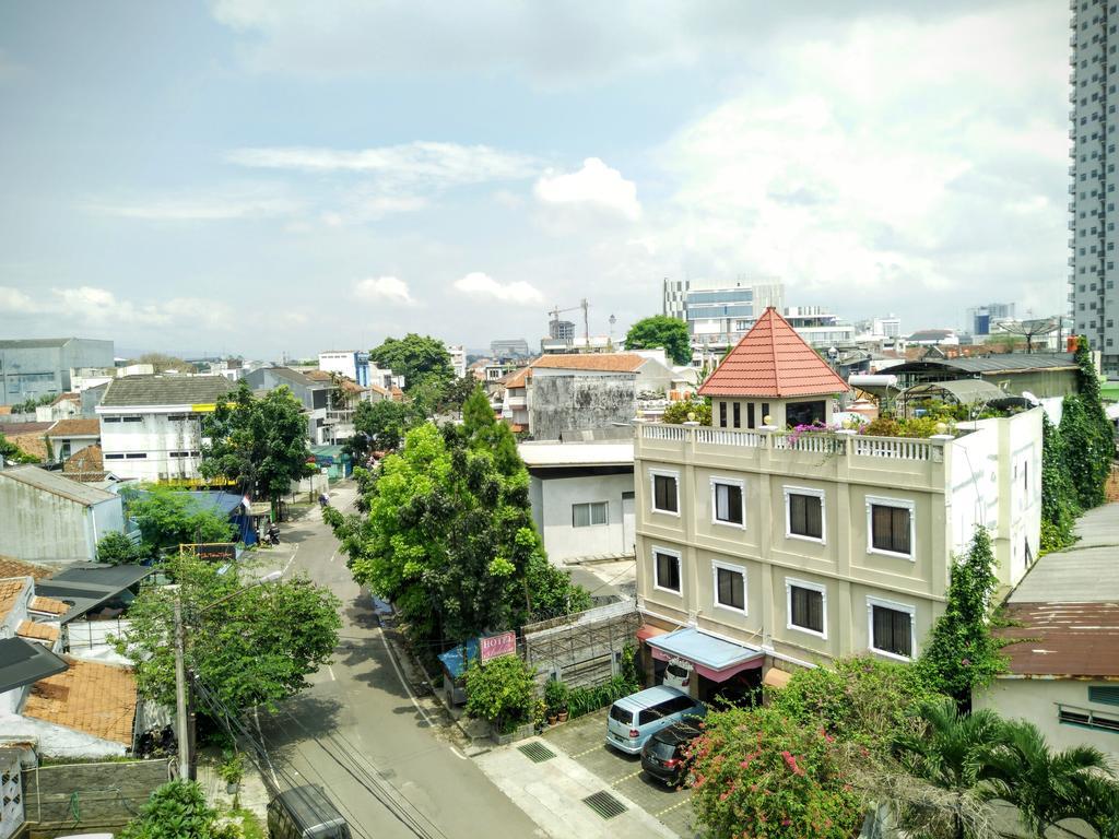 Sentra Inn Bandung Exterior foto